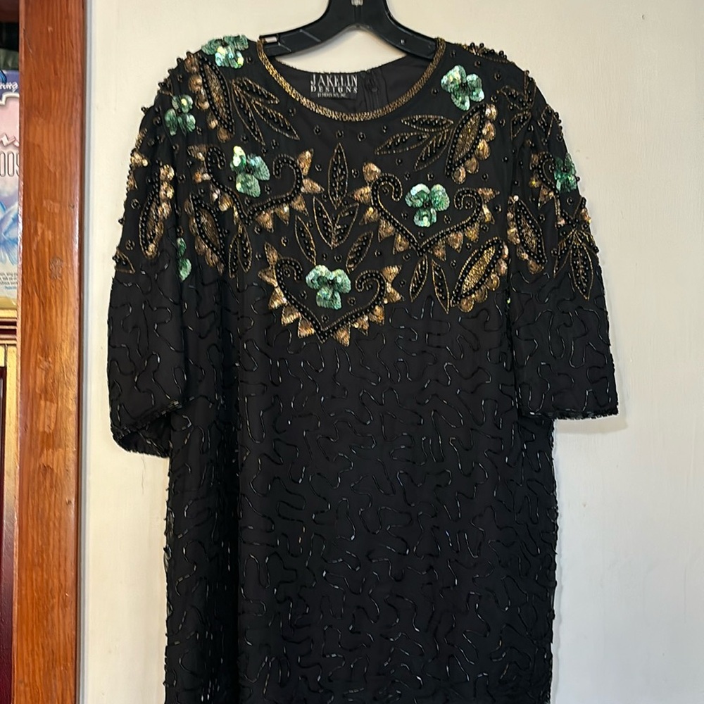 JAKELIN DESIGNS Plus Size Top